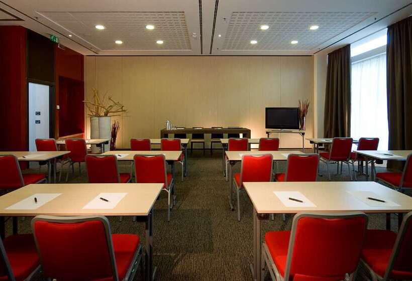 酒店 Doubletree By Hilton Milan