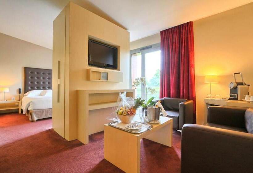 Отель Relais De La Malmaison Paris Rueil Hôtel Spa