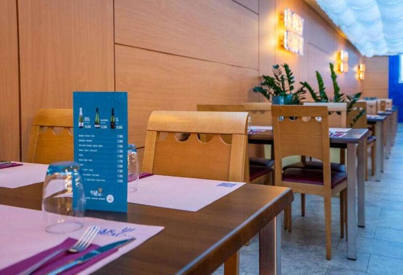 בית מלון כפרי Mar Blau