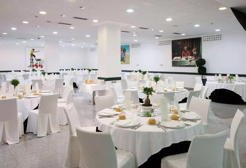 호텔 NH La Avanzada