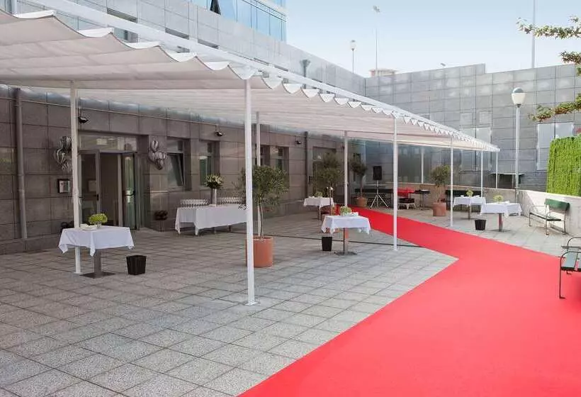 호텔 NH La Avanzada