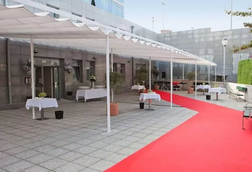 호텔 NH La Avanzada