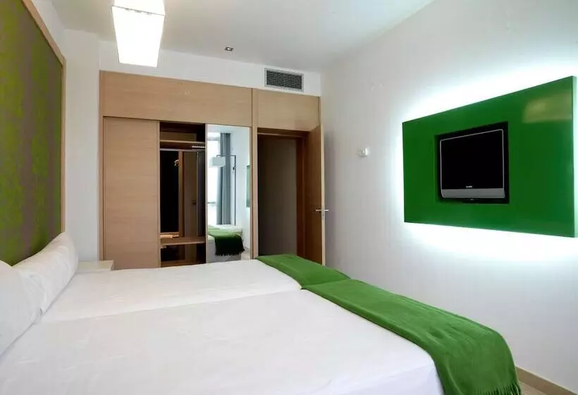 호텔 NH La Avanzada