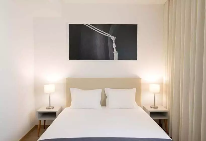 호텔 Porto Coliseum