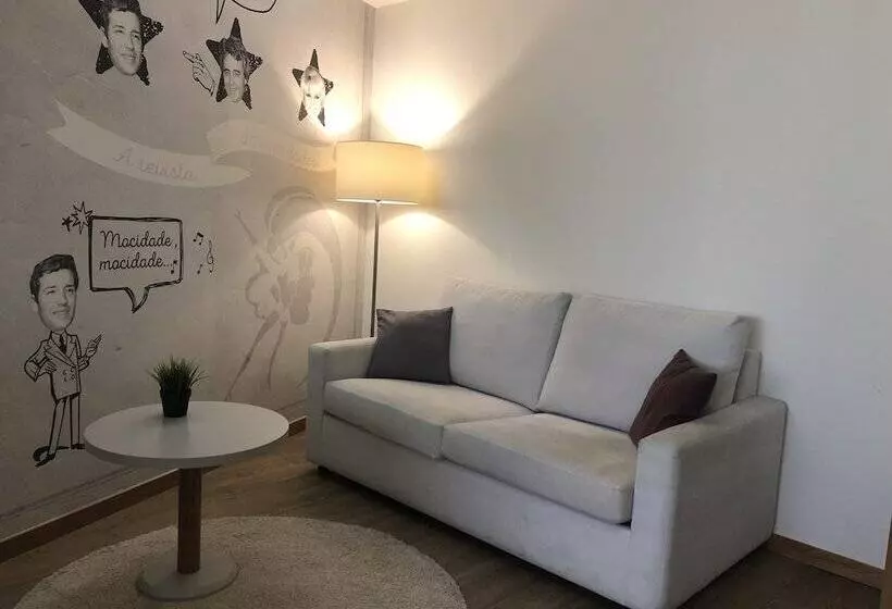 호텔 Porto Coliseum