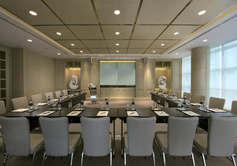 هتل Sofitel Bangkok Sukhumvit