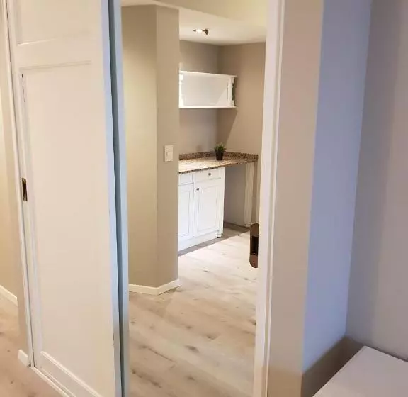 هتل Up America Plaza