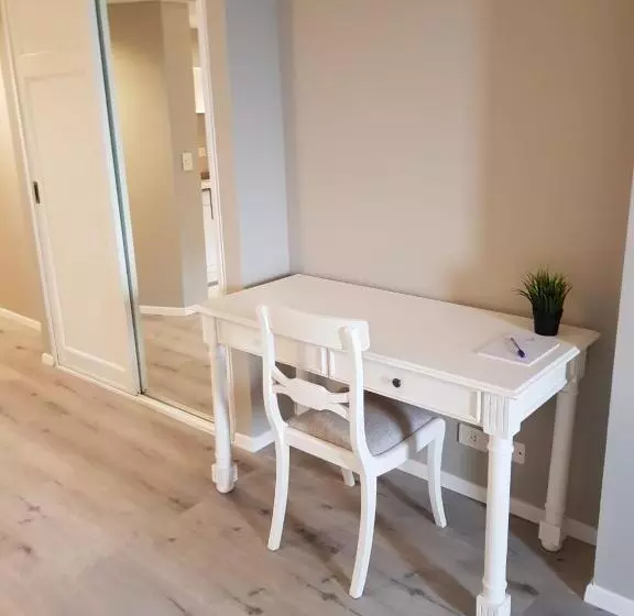 فندق Up America Plaza