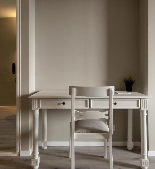 هتل Up America Plaza