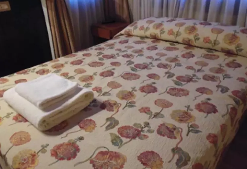 בית מלון כפרי Villa Brescia