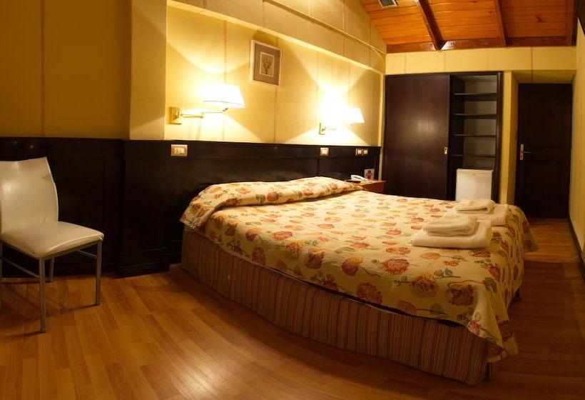 هتل Villa Brescia