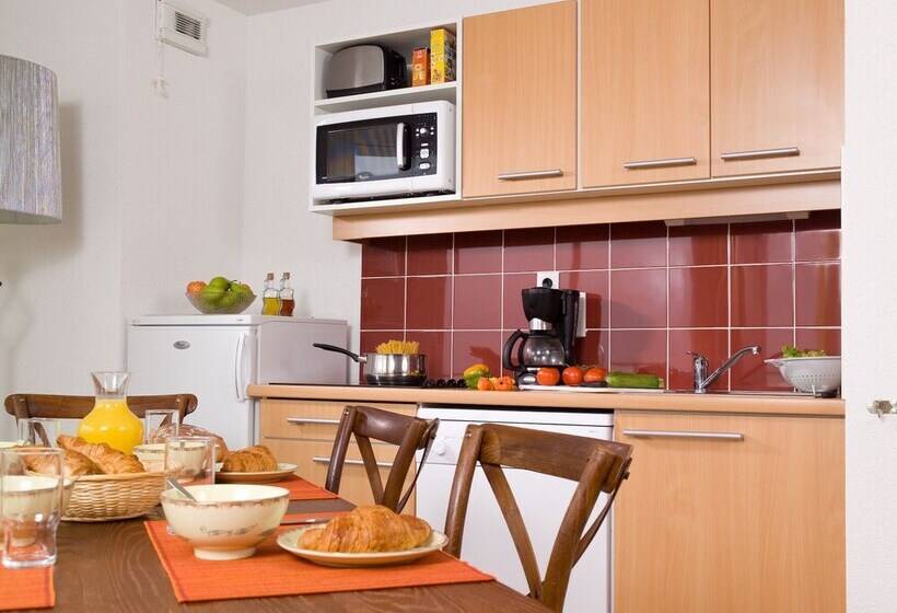 Madame Vacances Les Terrasses De La Plage