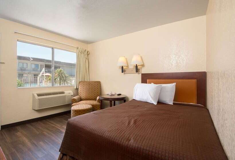 Motel Rodeway Inn Kissimmee Maingate West   Free Theme Park Shuttle