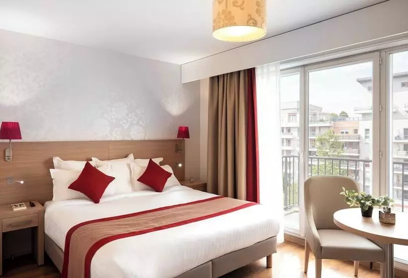 Residhome Paris Evry