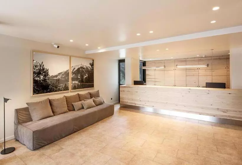 Abrigall Hostel Masella