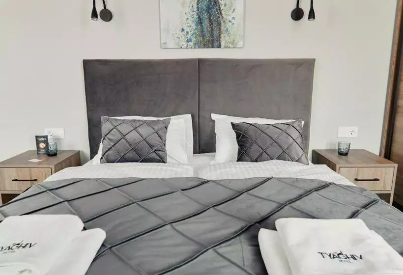 Hotelli готель тячів