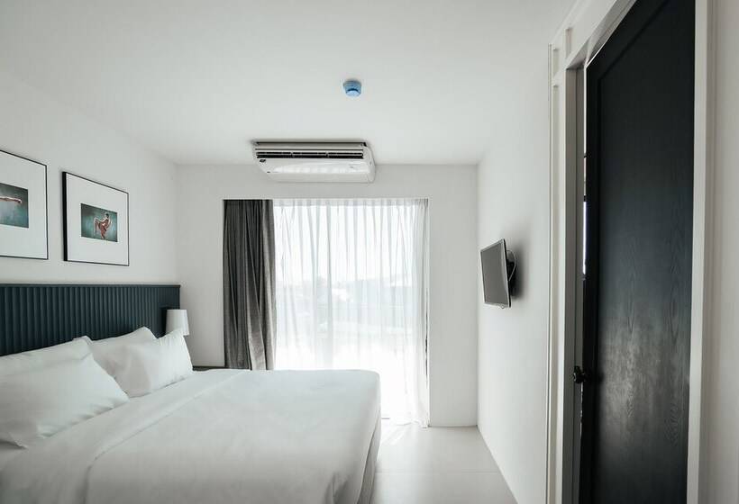 호텔 Marina House Muaythai Taiad Phuket