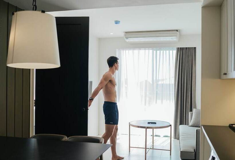 호텔 Marina House Muaythai Taiad Phuket