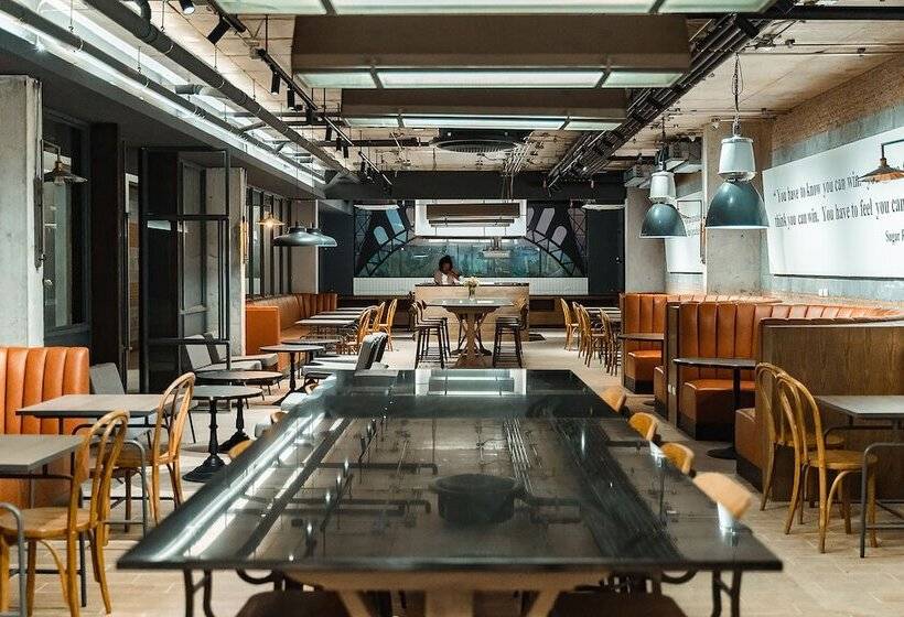 호텔 Marina House Muaythai Taiad Phuket