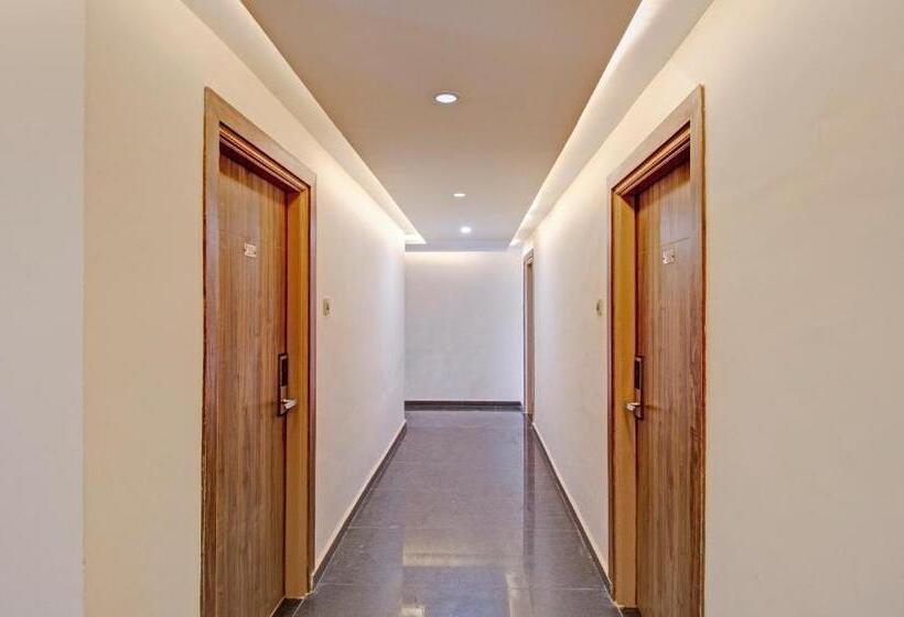 酒店 Treebo Usha Vasivi Alipiri Road, 2 Km From Tirupati Central Bus Station