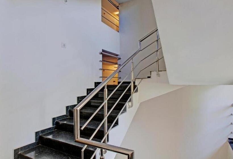 酒店 Treebo Usha Vasivi Alipiri Road, 2 Km From Tirupati Central Bus Station