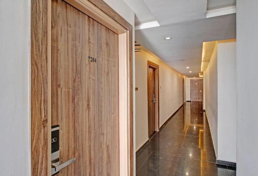 酒店 Treebo Usha Vasivi Alipiri Road, 2 Km From Tirupati Central Bus Station