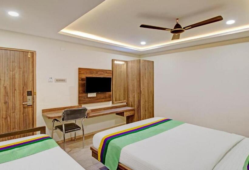 酒店 Treebo Usha Vasivi Alipiri Road, 2 Km From Tirupati Central Bus Station