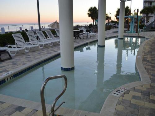 Luxury 2 Beds 2 Bath Ocean Front Condo