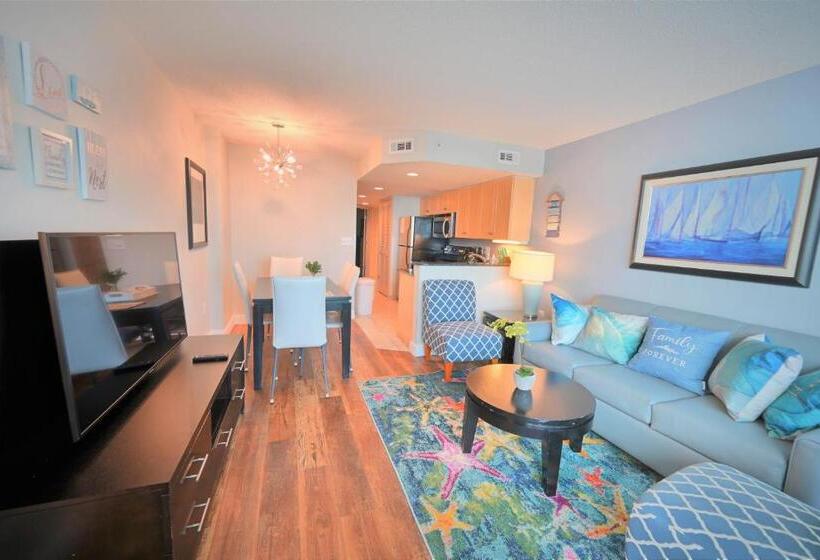 Luxury 2 Beds 2 Bath Ocean Front Condo