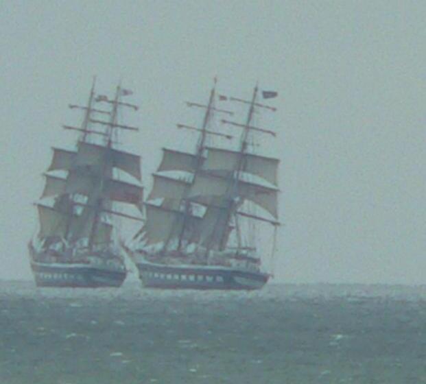 Park View R & R   Adult Only   Self Catering   Free Parking   Ev Point