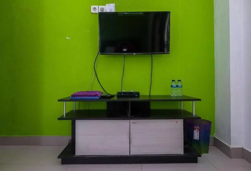 Majatalo Reddoorz Near Pakuwon Mall Solo Baru