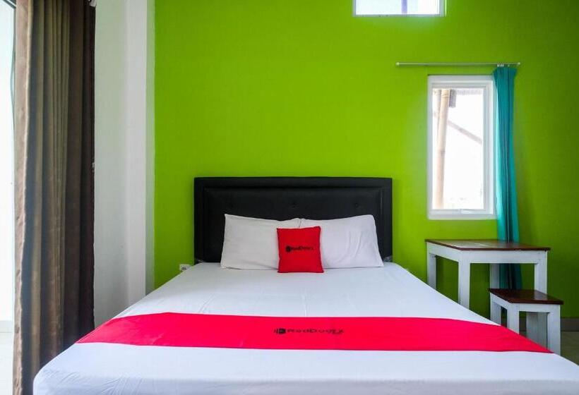 פנסיון Reddoorz Near Pakuwon Mall Solo Baru