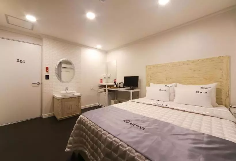 Prince Motel