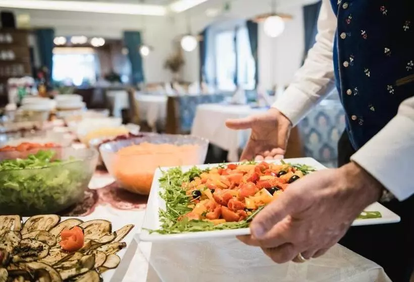 ホテル Monte Cherz