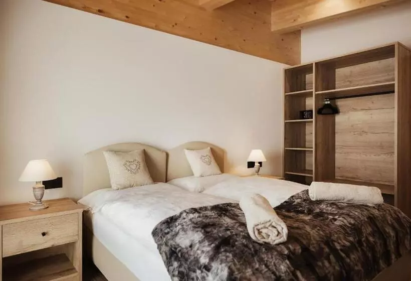 ホテル Monte Cherz