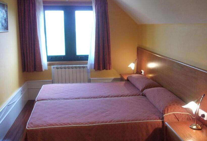 Pensão Val De Serantes