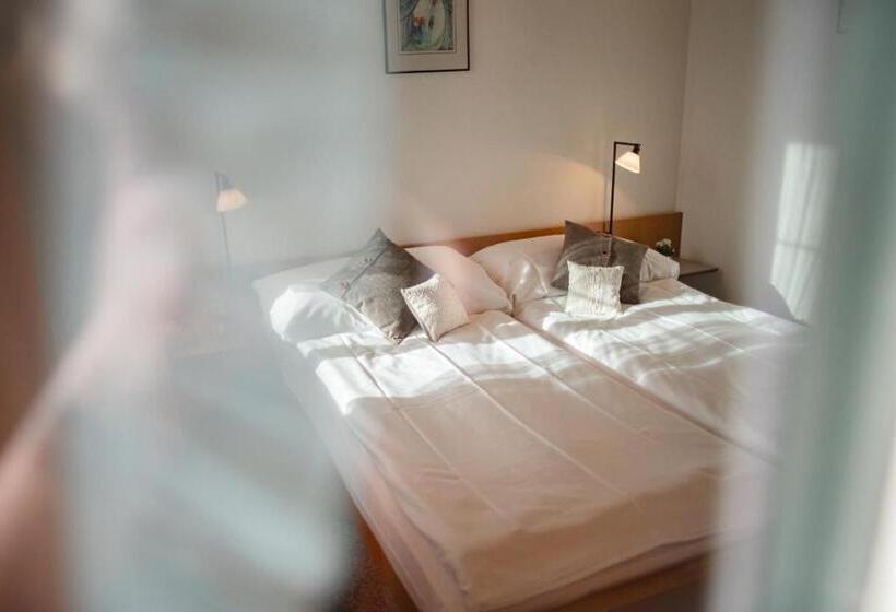 Отель Restaurant Bad Gutenburg