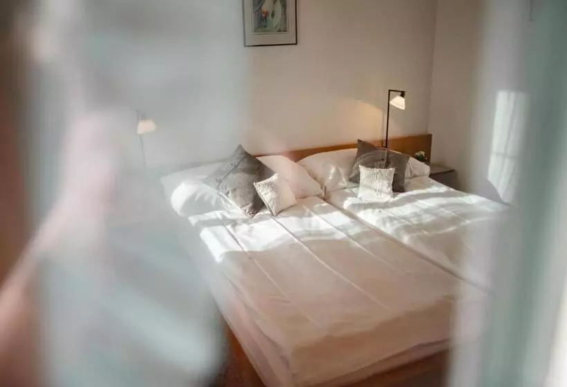 ホテル Restaurant Bad Gutenburg