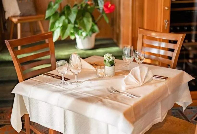 ホテル Restaurant Bad Gutenburg