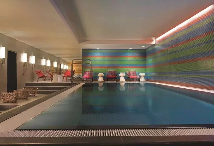 Adina Apartment Hotel Berlin Mitte