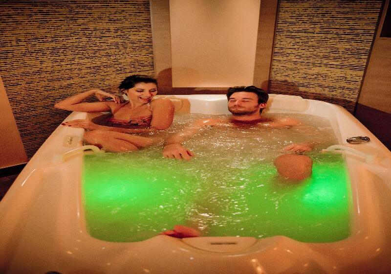 Aquaworld Resort Budapest