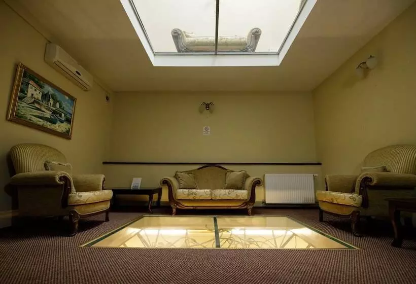 Atrium Hotel Ateneu City Center