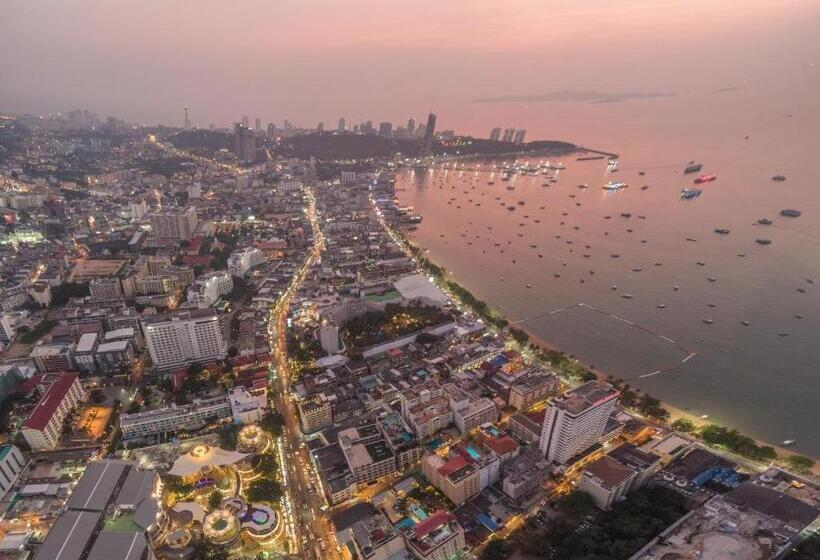 فندق Baraquda Heeton Pattaya By Compass Hospitality