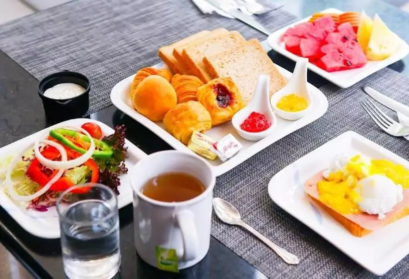 فندق Baraquda Heeton Pattaya By Compass Hospitality