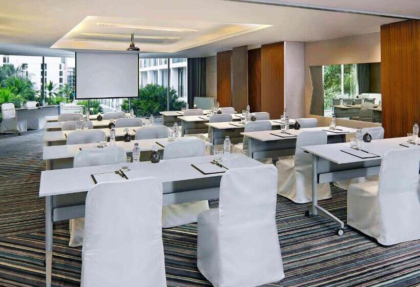 فندق Baraquda Heeton Pattaya By Compass Hospitality