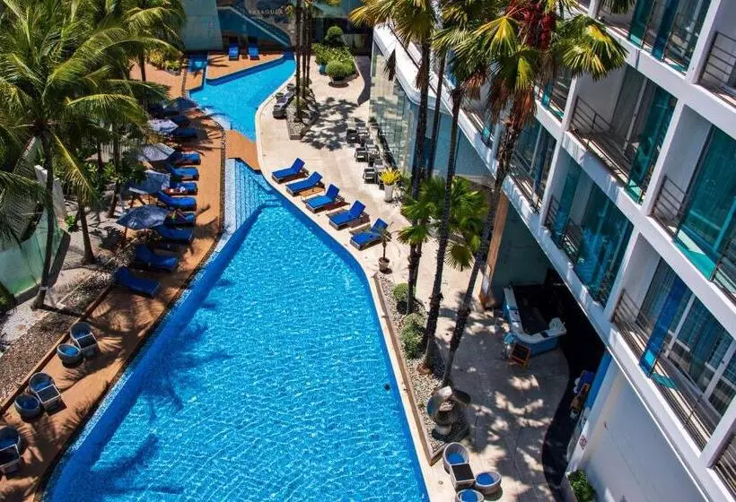 فندق Baraquda Heeton Pattaya By Compass Hospitality