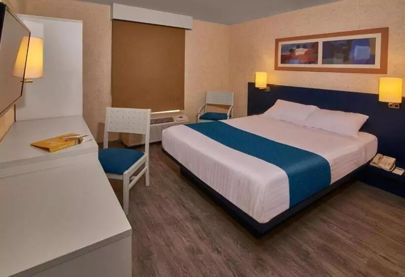 فندق City Express By Marriott Puebla Angelopolis