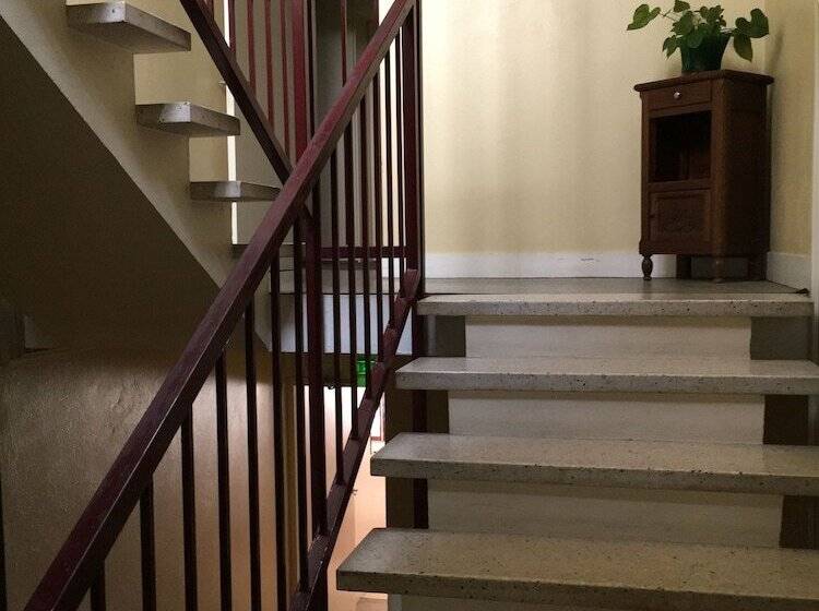 בית מלון כפרי De Jouvence