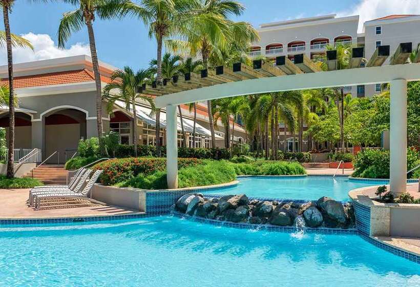 هتل Embassy Suites By Hilton Dorado Del Mar Beach Resort