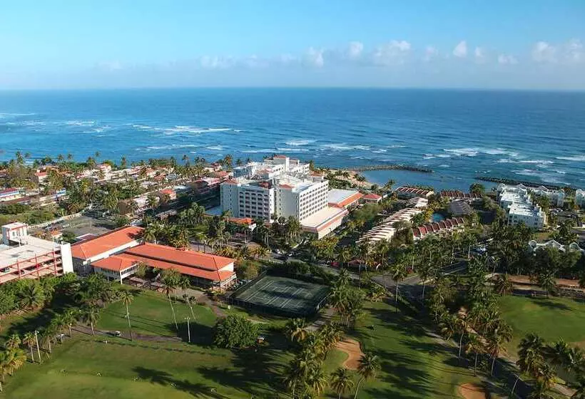 هتل Embassy Suites By Hilton Dorado Del Mar Beach Resort